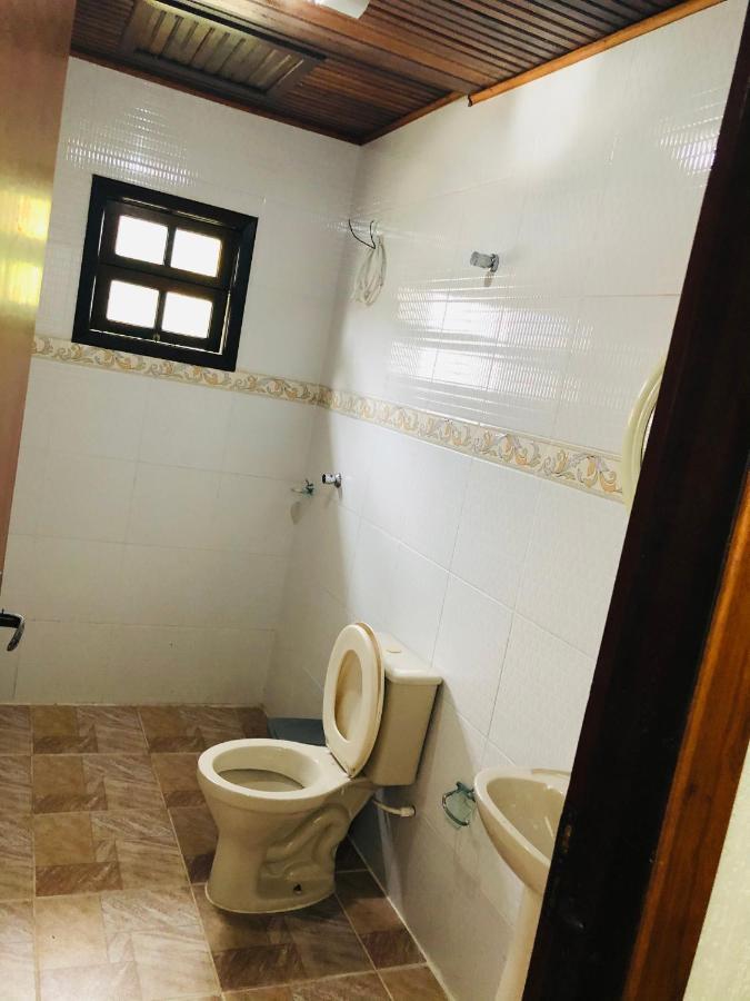Casa c Piscina no Litoral Norte dentro do Condomínio Bertioga Exterior foto